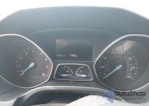 2016 Ford Focus S из США, поврежденный, VIN 1FADP3E21GL274282